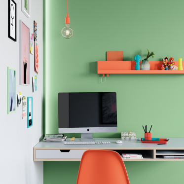 Créez un coin bureau inspirant avec des couleurs douces et qui tranchent